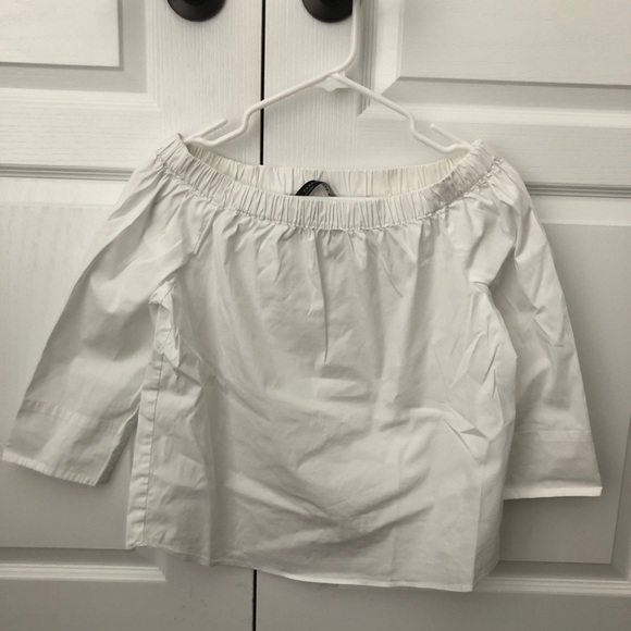 Off the shoulder white blouse - Picture 1 of 2